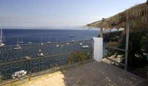 Terrazza Vista mare da un altro appartamento di Punta Aria Vulcano Eolie