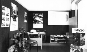 Interno del'78 degli uffici dell'Agenzia Viaggi Confort di Caponago Immagine degli interni dell'Agenzia Viaggi Confort a Caponago vicino a Pessango Agrate Brianza, Burago, Cambiago e Carugate